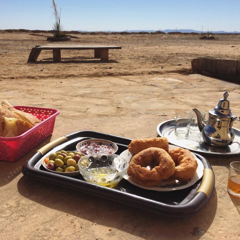 Riad Marhaba Merzane Bagian luar foto